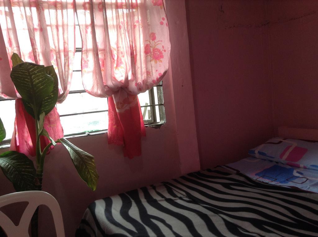 Cv Bed N Bath Panzió Baguio City Kültér fotó